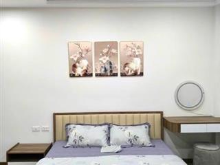 Chị gái em nhờ bán giúp nhà dân xây  nguyễn sơn  gia thụy  full nội thất  hơn 7 tỷ chút