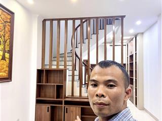 Thượng thanh  dân xây đẹp  nở hậu  dt 48m  4 pn rộng  3 thoáng  hơn 7 tỷ