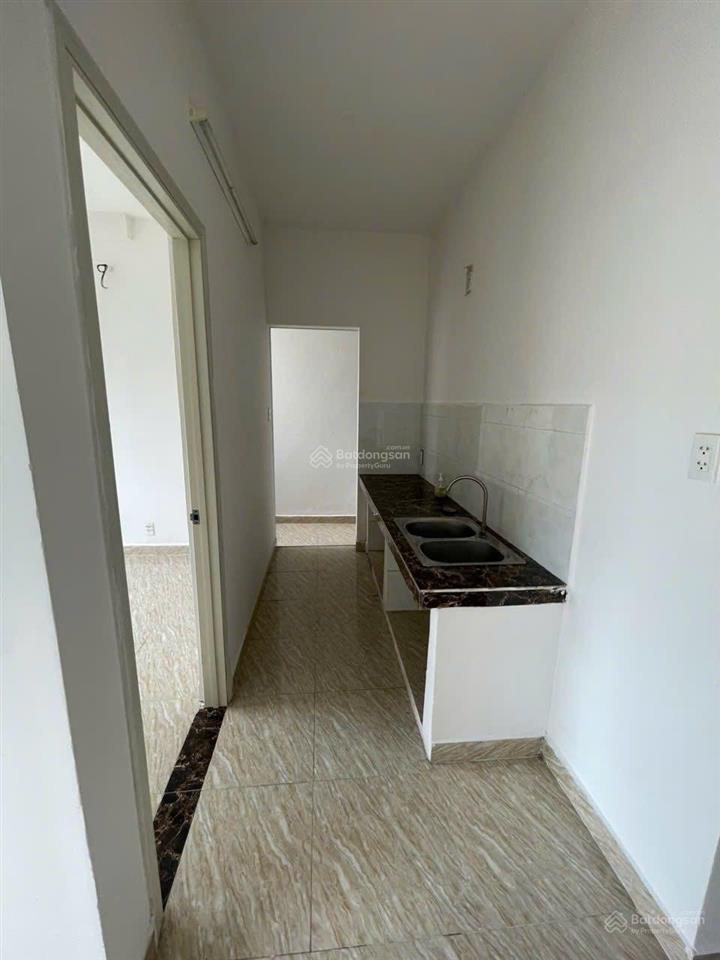 Cần bán gấp chung cư hoàng quân nha trang 2pn giá chỉ 1,95 tỷ cách biển 800m