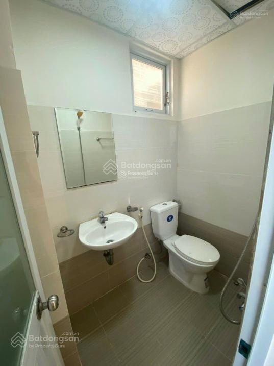 Cho thuê căn hộ hoàng quân nha trang, đầy đủ nội thất, giá chỉ 9tr/tháng 2pn 2wc cách biển 800m