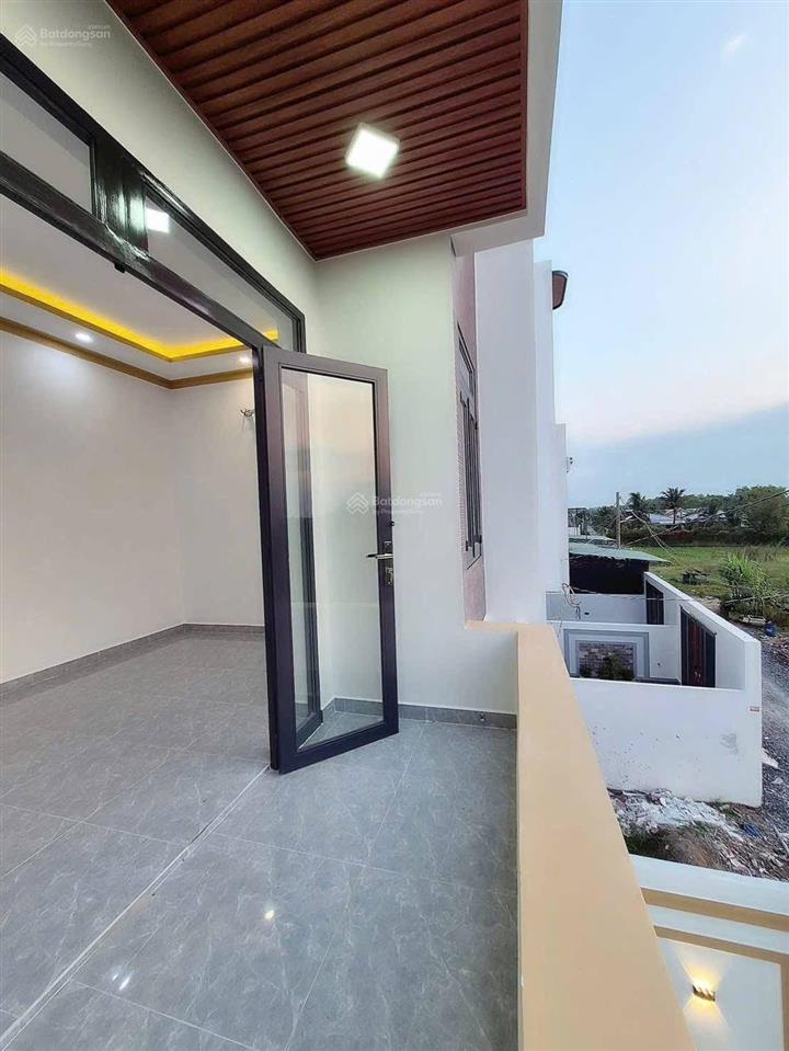 Nhà mới xây cần đước  long an giá bán 1tỷ850 triệu (còn thương lượng)