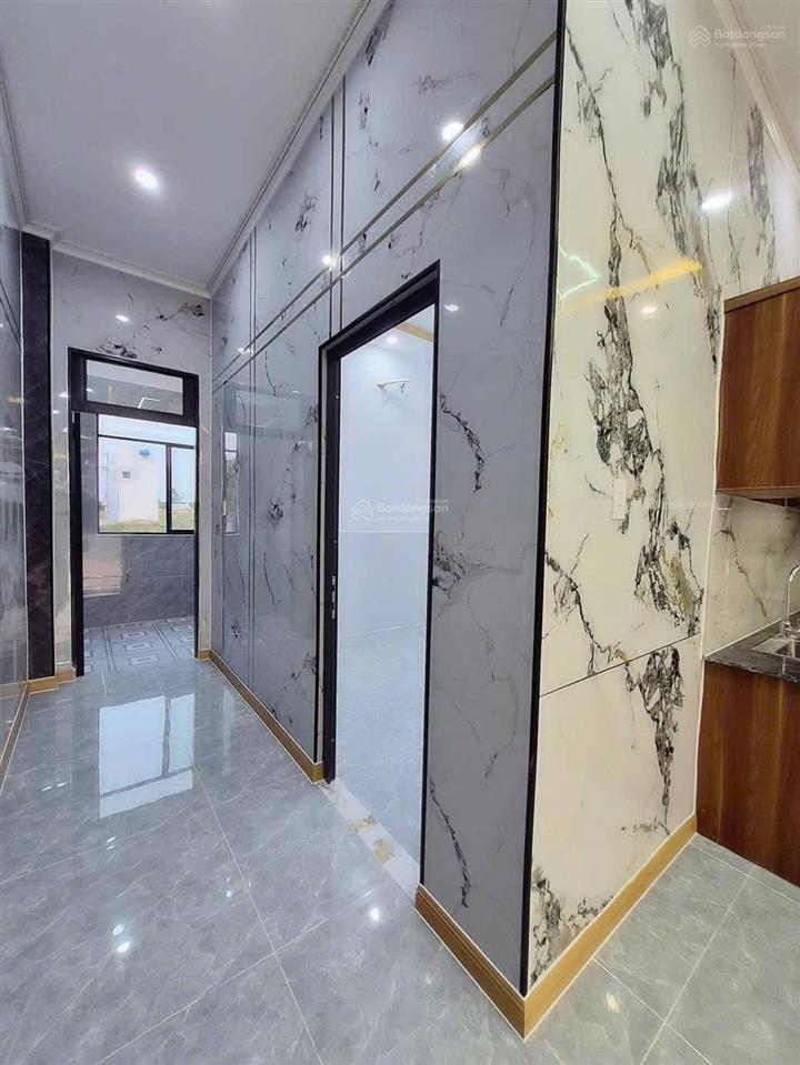 Nhà mới xây cần đước  long an giá bán 1tỷ850 triệu (còn thương lượng)