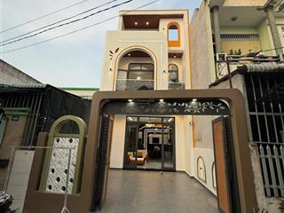 Cuối năm thanh lý gấp căn nhà ngay nhà thờ giáo xứ bình chánh giá 980triệu
nhà 1 trệt1 lầu 4pn 3wc