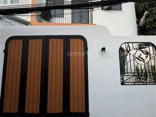 Cuối năm cần thanh lý gấp căn nhà mặt tiền, 1/ đường hoàng phan thái, ngay chợ bình chánh