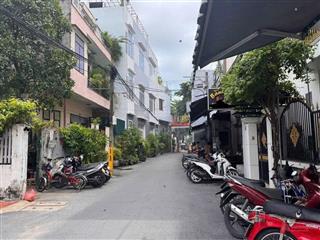 Hiếm có căn thứ hai nhà kiệt ô tô trưng nữ vương ngay tim hải châu!