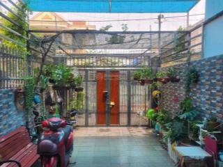 Bán nhà 100m2  nhà cấp 4 ở ngay  đường đỗ xuân hợp (ngã tư bình thái)  hàng hiếm giá chỉ 6.x tỷ