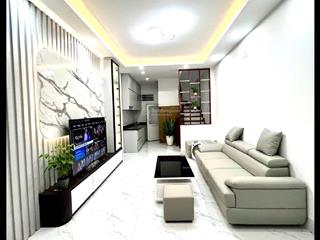 Bán nhà trần quốc vượng, nhà 5 tầng đẹp, hiện đại. diện tích 30m2. giá 7,6 tỷ
