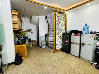 Bán nhà trần thái tông, nhà 5 tầng thoáng sáng. diện tích 30 m2. giá bán 7,4 tỷ