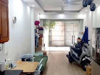 Bán nhà phạm văn đồng, nhà 5 tầng mới đẹp, ô tô vào nhà. diện tích 42m2. giá 10,9 tỷ