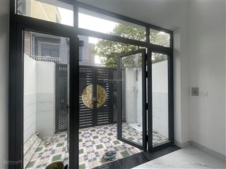 Bán nhà 2 tầng mới 100%, 77m2, hẻm xe hơi 5m, gần mặt tiền, sổ nở hậu, hoàn công đủ, chỉ 4.55 tỷ
