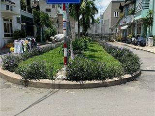 Nhà 1/ đường số 5 bhh hẻm oto 4x8 sổ hồng riêng. khu vực cao ráo gần công viên