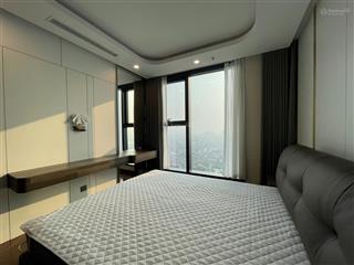 Cần bán  cắt lỗ 500tr  căn 2 ngủ  72m2  nội thất đẹp.  0782 033 ***