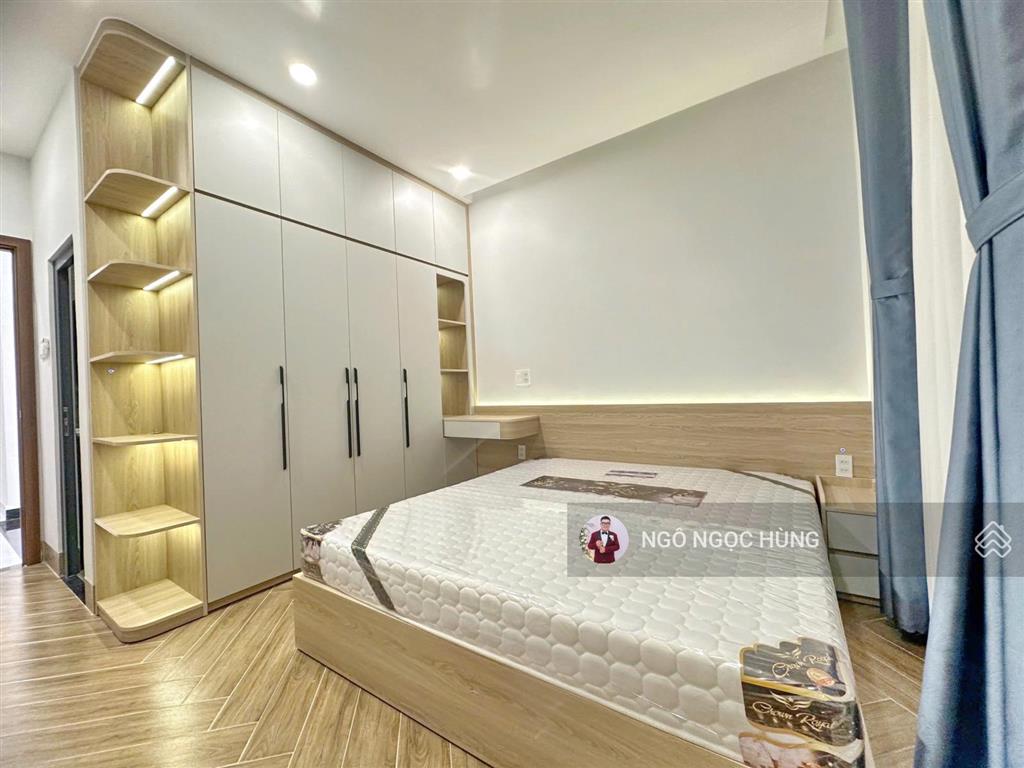 Nhà mặt tiền đs chợ tân quy quận 7 giá bán 6.9 tỷ còn thương lượng dt 3.8x19m