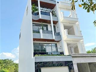 Nhà đẹp mặt tiền đường số phú mỹ, q7 vị trí đẹp cách phú mỹ hưng ~1km giá bán 18.6 ty