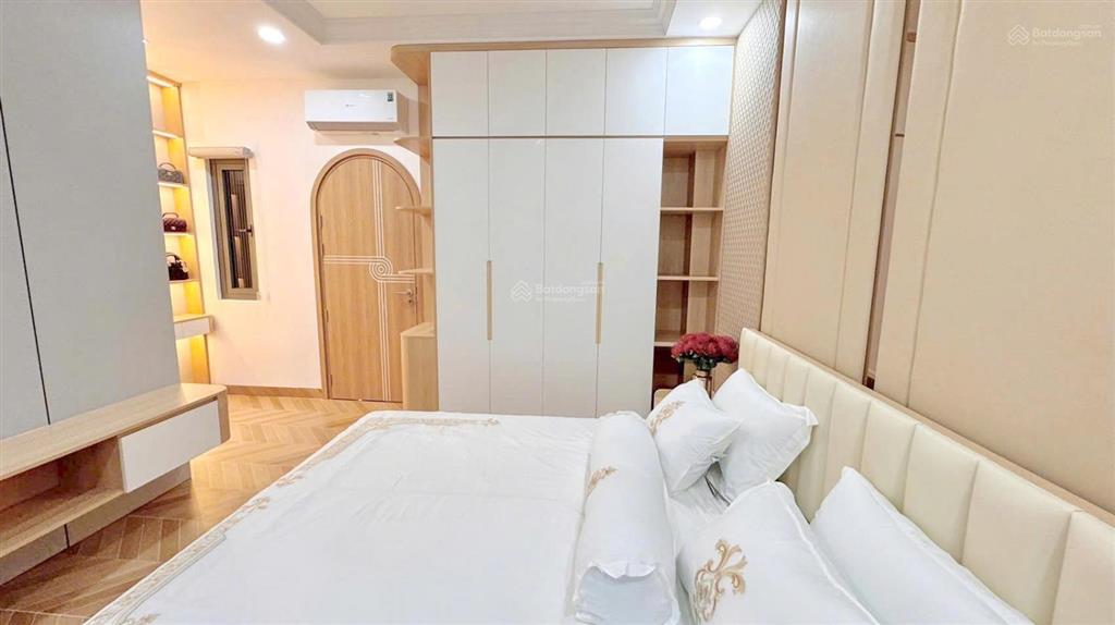 Nhà phố mặt tiền kdc phạm hữu lầu q7 khu dân cư đồng bộ an ninh liền kề phú mỹ hưng