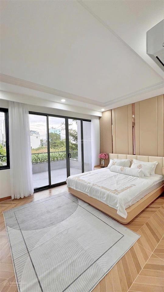 Nhà phố mặt tiền kdc phạm hữu lầu q7 khu dân cư đồng bộ an ninh liền kề phú mỹ hưng