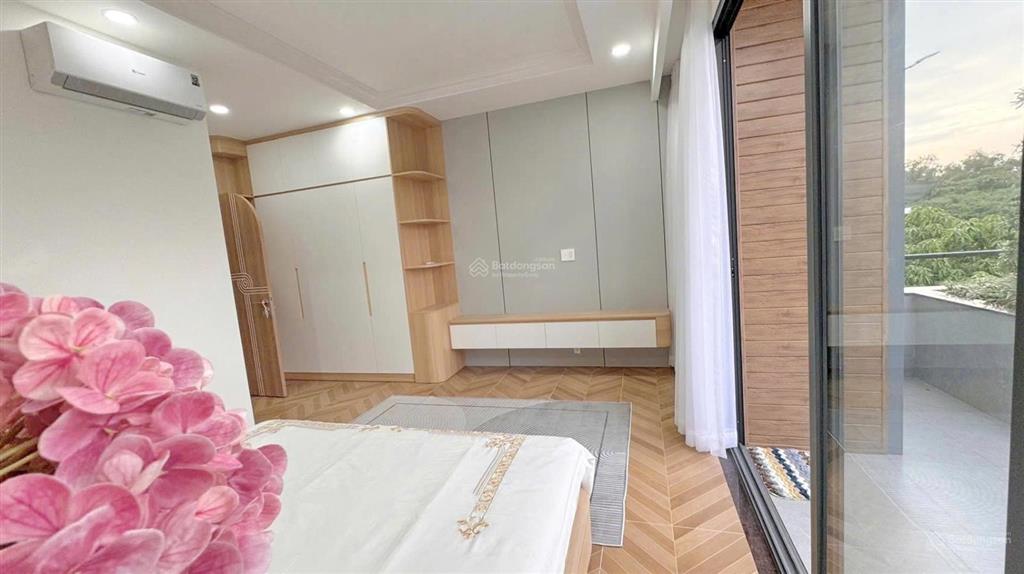 Nhà phố mặt tiền kdc phạm hữu lầu q7 khu dân cư đồng bộ an ninh liền kề phú mỹ hưng