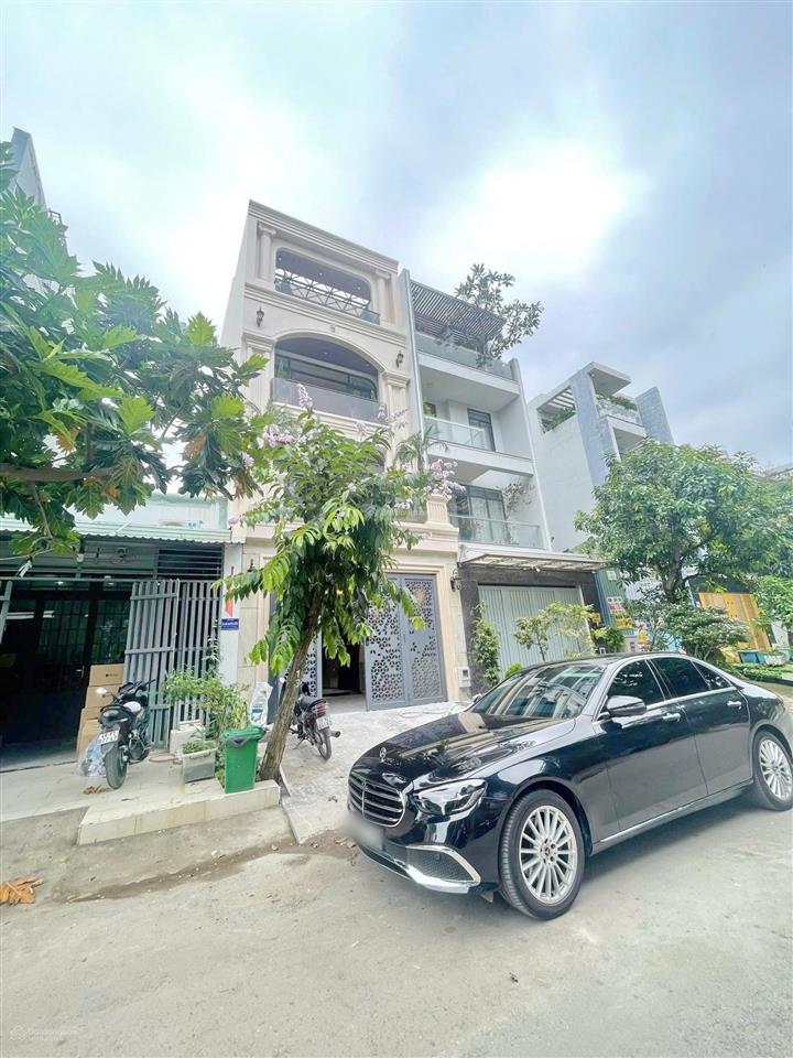 Hàng vip nhà phố kdc phú mỹ, quận 7, giá bán 18.9 tỷ (còn thương lượng trao đổi thiện chí)