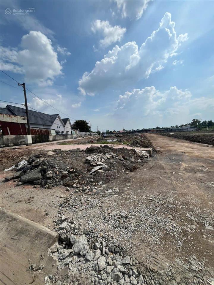 Bán đất có sổ đường hoàng phan thái , bình chánh , hồ chí minh giá 3ty430