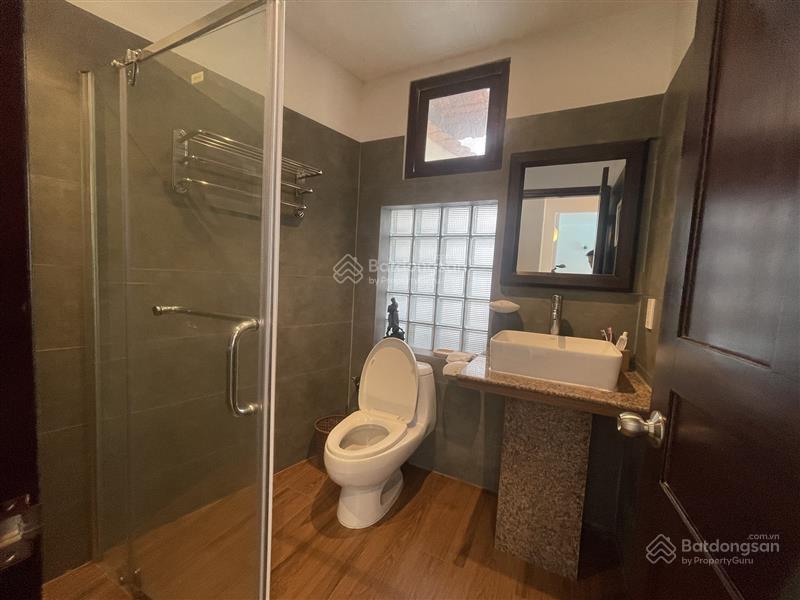 Biệt thự nghỉ dưỡng dương quảng hàm 300m2  hồ bơi  đường nhựa 8m  ngang 16m chỉ 28 tỷ tl