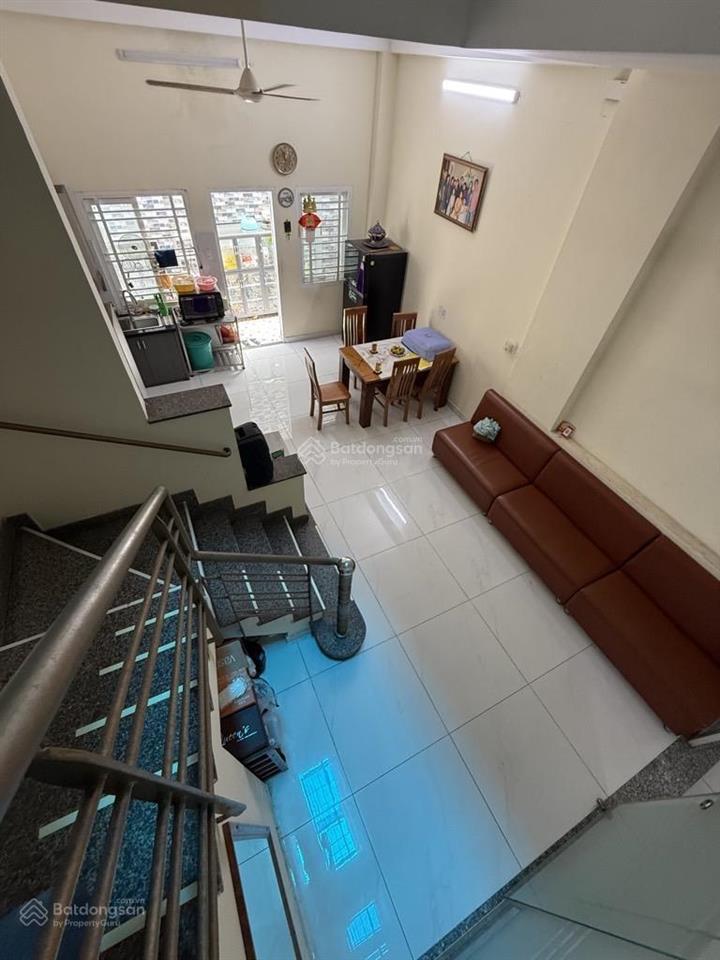 Bán gấp nhà mặt tiền kinh doanh 5x19m, 4pn, 4 wc, phan huy ích chỉ 11.8 tỷ tl