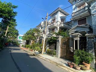 Biệt thự gò vấp, dt 12x18m, có hầm 3 lầu, đường lê văn thọ khu vip toàn biệt thự chỉ hơn 29 tỷ tl