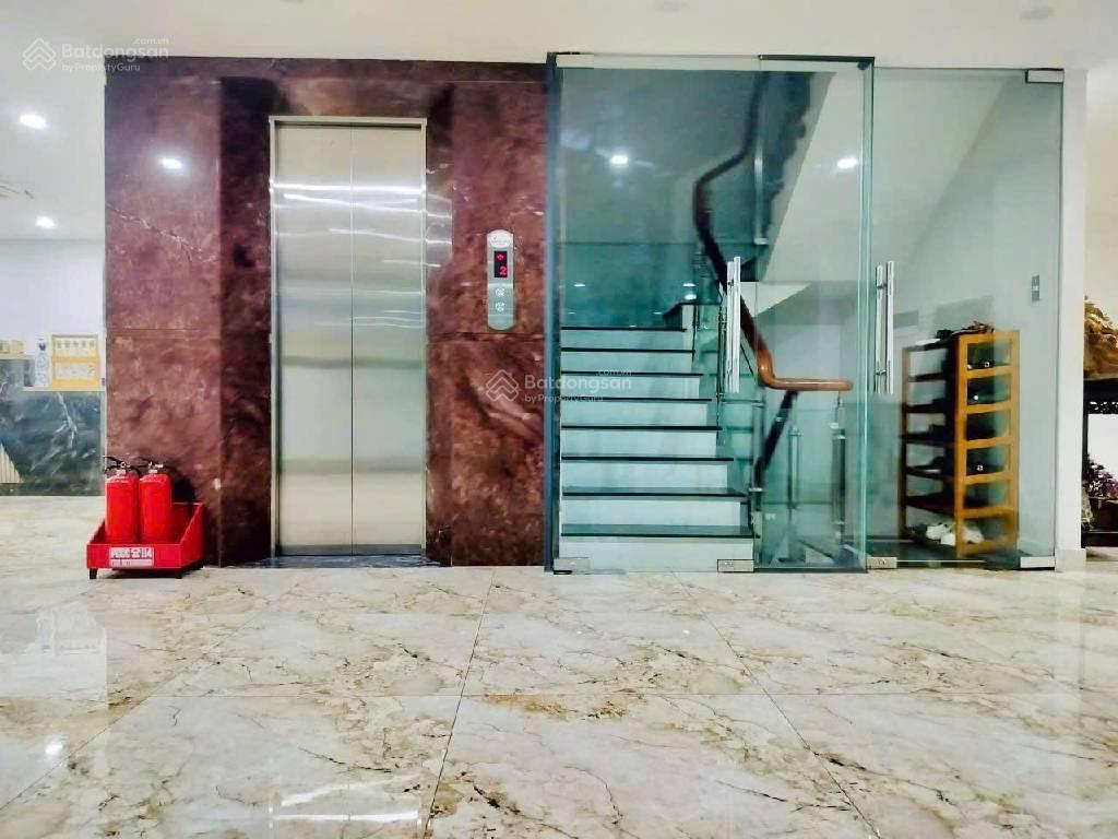 Bán gấp toà nhà văn phòng mặt tiền nguyễn văn nghi p4 gò vấp  200m2  sàn 1040m2 giá 60 tỷ