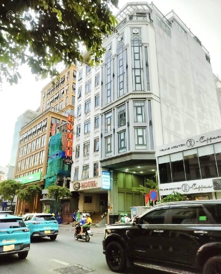 Bán gấp toà nhà văn phòng mặt tiền nguyễn văn nghi p4 gò vấp  200m2  sàn 1040m2 giá 60 tỷ