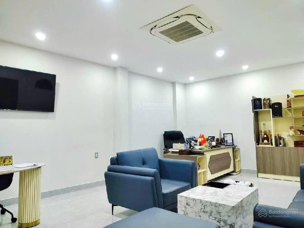 Bán gấp toà nhà văn phòng mặt tiền nguyễn văn nghi p4 gò vấp  200m2  sàn 1040m2 giá 60 tỷ
