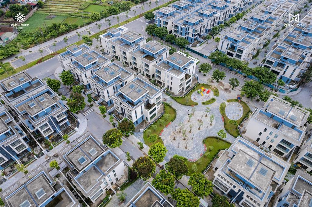 Cần bán gấp biệt thự an quý villa, dương nội, căn 198m2, sát vườn hoa  công viên