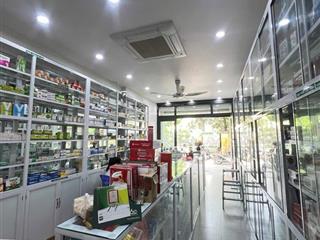 Siêu phẩm mặt phố cầu giấy  kinh doanh  1 mặt phố 1 mặt ngõ  7 tầng thang máy khu đông dân cư