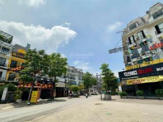 Phân lô phùng khoang  2 ô tô tránh chạy vòng quanh  kinh doanh  vỉa hè  ô chờ thang máy