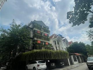 Bán biệt thự đơn lập của nghệ sỹ nổi tiếng lô góc hàm nghi  vỉa hè đá bóng đi bộ ra svđ mỹ đình