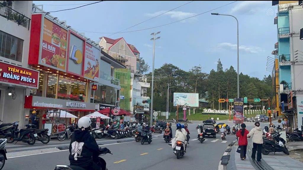 Siêu phẩm mặt phố bùi thị xuân, vị trí kim cương tại trung tâm đà lạt, hai mặt tiền giá cực tốt