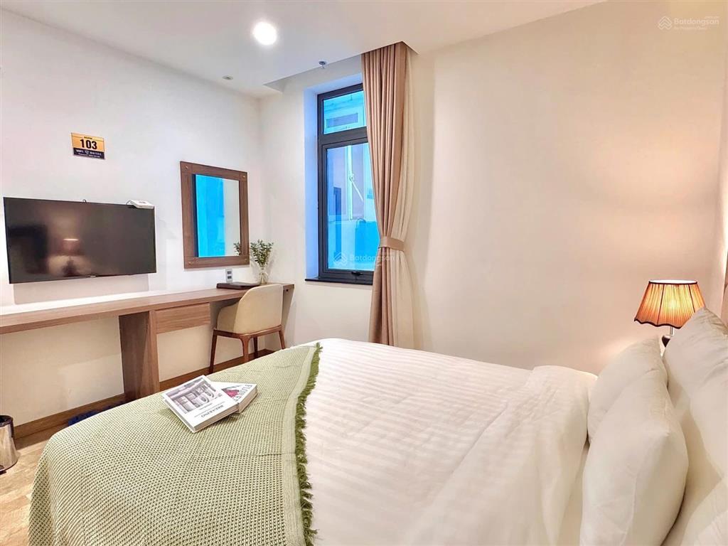 Bán gấp khách sạn mặt tiền hai bà trưng 40 phòng đà lạt