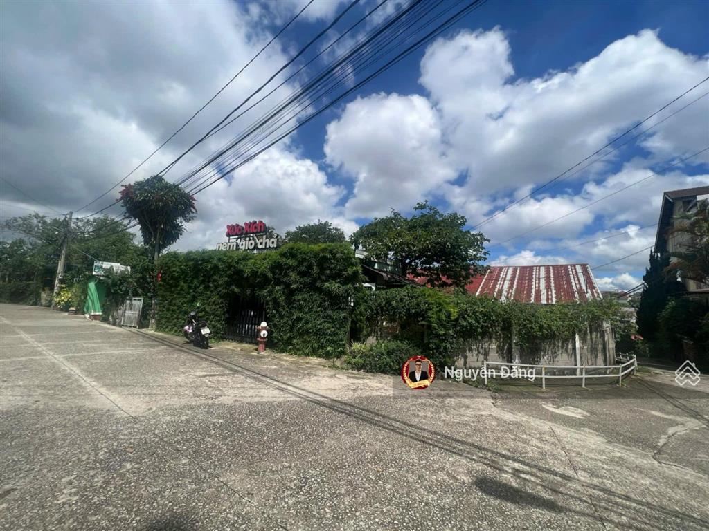 Bán đất biệt thự cô giang, đà lạt góc 3 mặt tiền, đất ở 547.8m2 (20mx26m), giá tốt