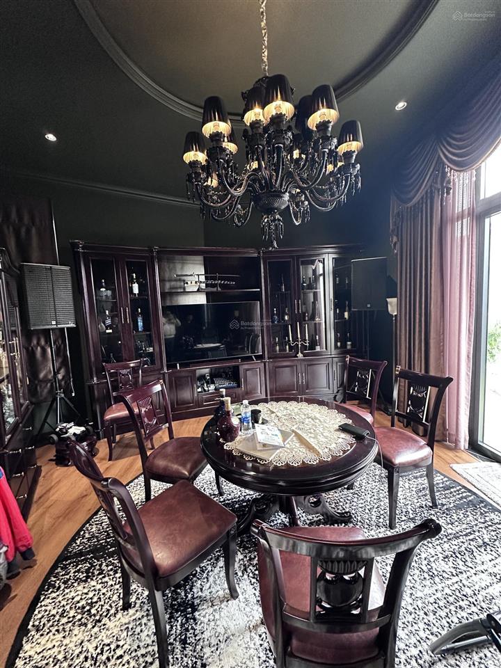 Bán nhà 2 mặt tiền cao thắng đà lạt hầm để được 3 ô tô, nội thất cao cấp