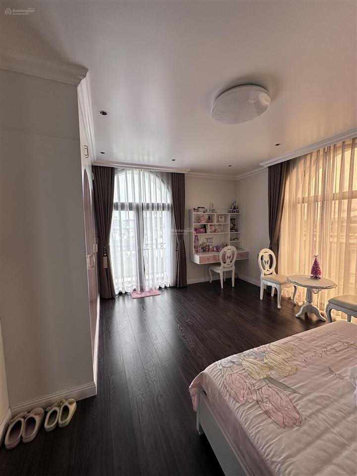 Bán nhà 2 mặt tiền cao thắng đà lạt hầm để được 3 ô tô, nội thất cao cấp