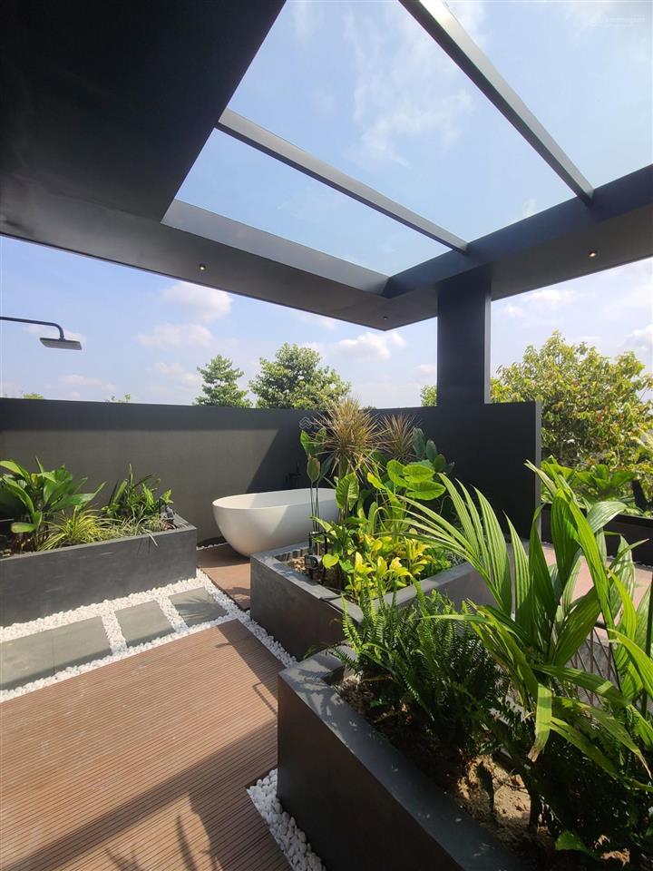 Cho thuê căn hộ cao cấp có quản gia chăm sóc 1/1