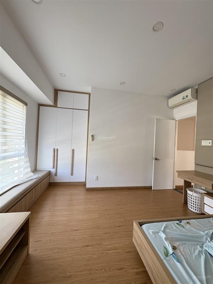 Bán nhà phố khu biệt thự tiamo duy nhất 1 căn siêu đẹp, full nội thất cao cấp 127m2 4,8 tỷ