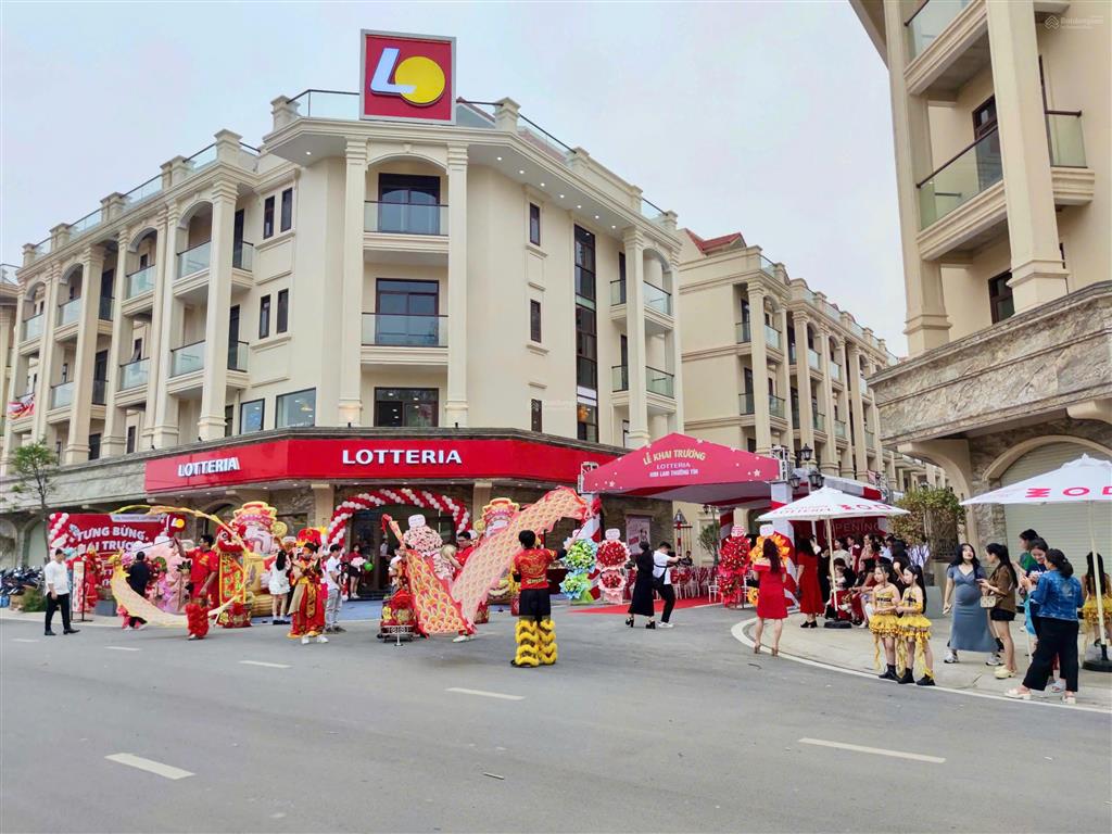 Duy nhất căn xẻ khe dự án him lam thường tín giá tốt diện tích 81.2m