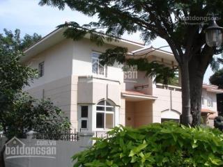 Cần bán gấp biệt thự phú gia, phú mỹ hưng, q7 dt 317m, bán 83 tỷ. cam kết giá thật không ảo.