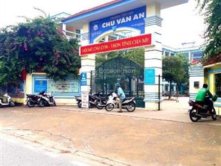 Bán nhà phân lô cạnh chung cư melody linh đàm vị trí vàng, view công viên