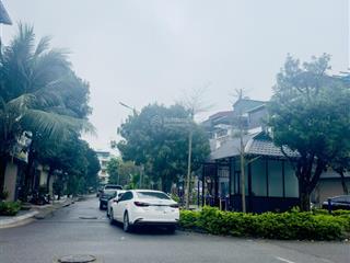 Liền kề tây nam linh đàm  vị trí cạnh trường chu văn an  hiếm bán 90m2, mt 5m  hướng nam
