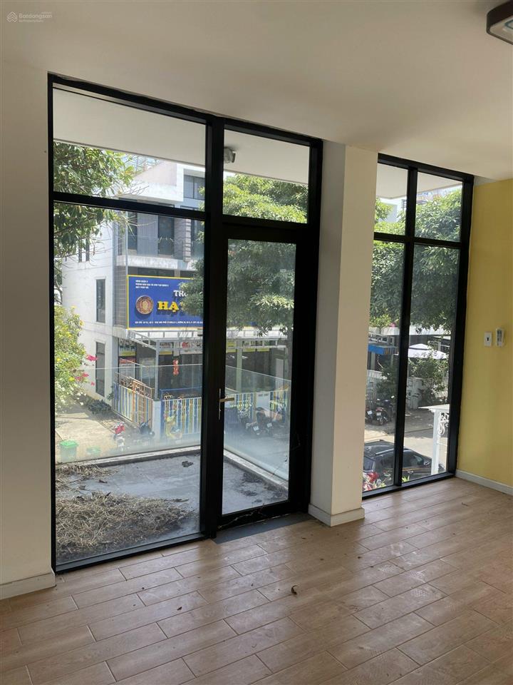 Suất nội bộ! cần bán nhà phố liền kề citi bella q2dt 5x16(1 trệt2 lầu)sổ hồnggiá tốt nhất