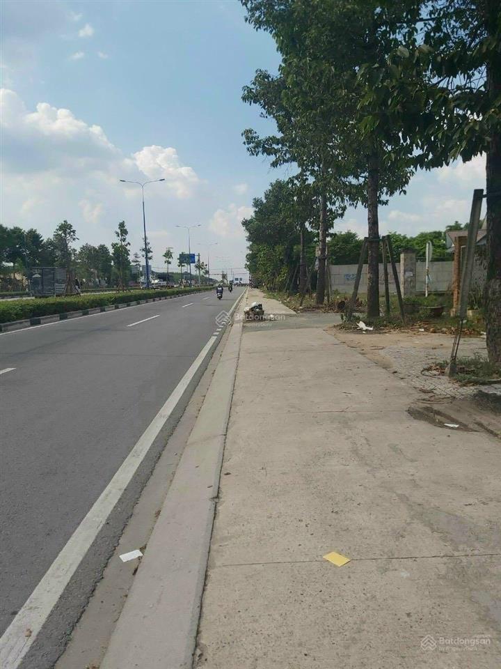 Bán lô góc mặt tiền mỹ phước tân vạn gần vòng xoay võ văn kiệt hạ giá từ 30 tỷ xuống chỉ còn 21 tỷ