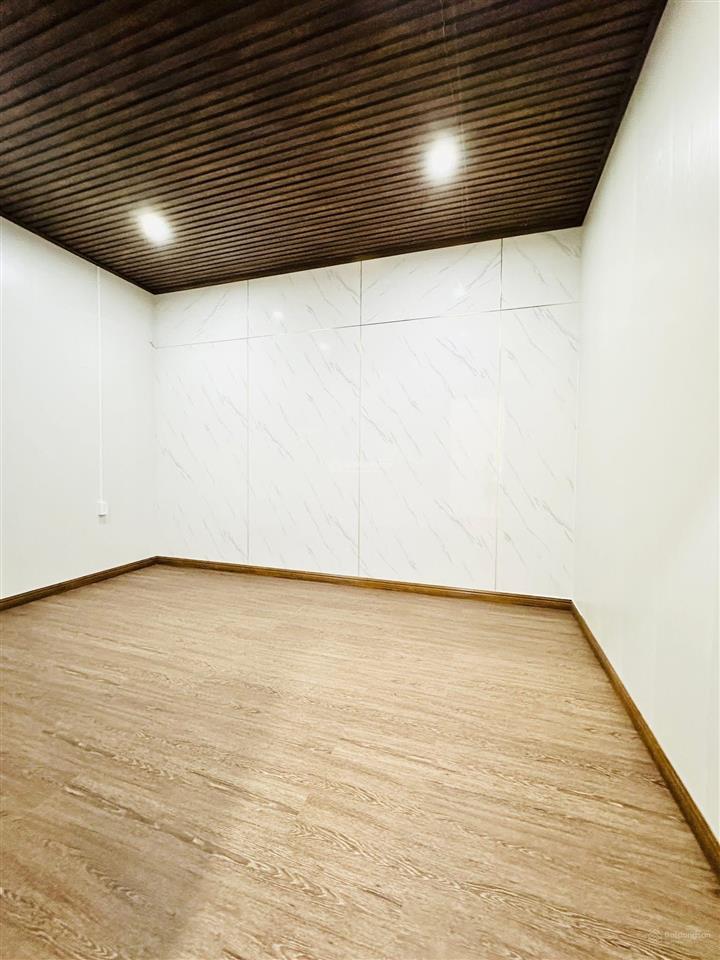 Bán nhà mặt tiền gần vòng xoay hiệp thành kinh doanh vip