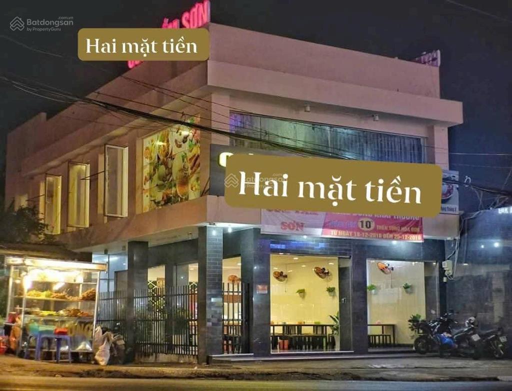 Bán nhà lô góc mặt tiền cách mạng tháng 8 gần ngã 6