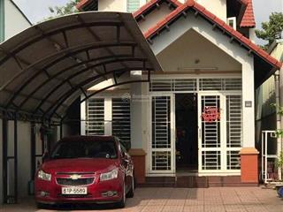 Bán nhà mặt tiền huỳnh văn luỹ cần bán gấp