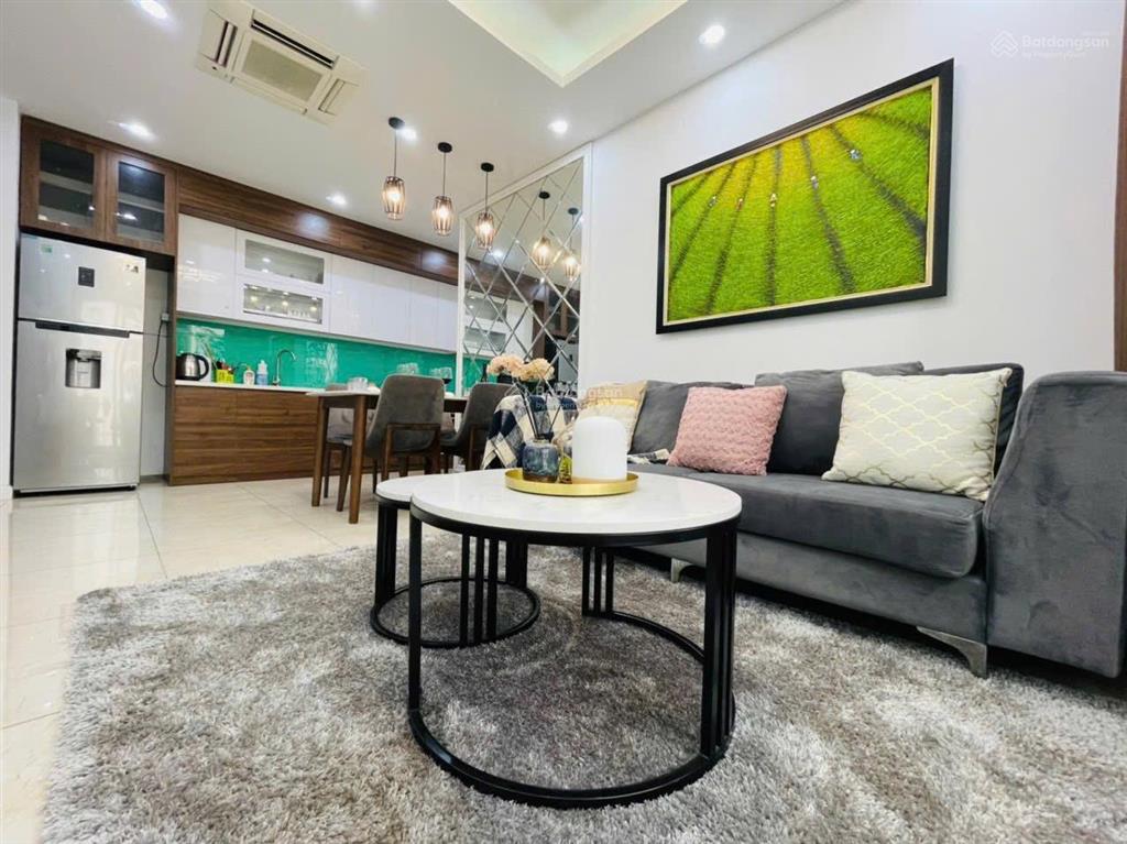 Chính chủ cần bán căn hộ 2pn view đẹp đã có sổ đỏ tại vinhomes d'capitale, 8,1 tỷ, 67,8m2. giá tốt